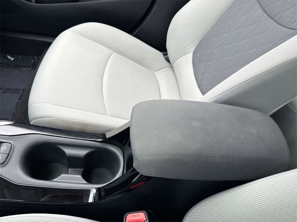 Used 2022 Toyota Corolla LE image 21
