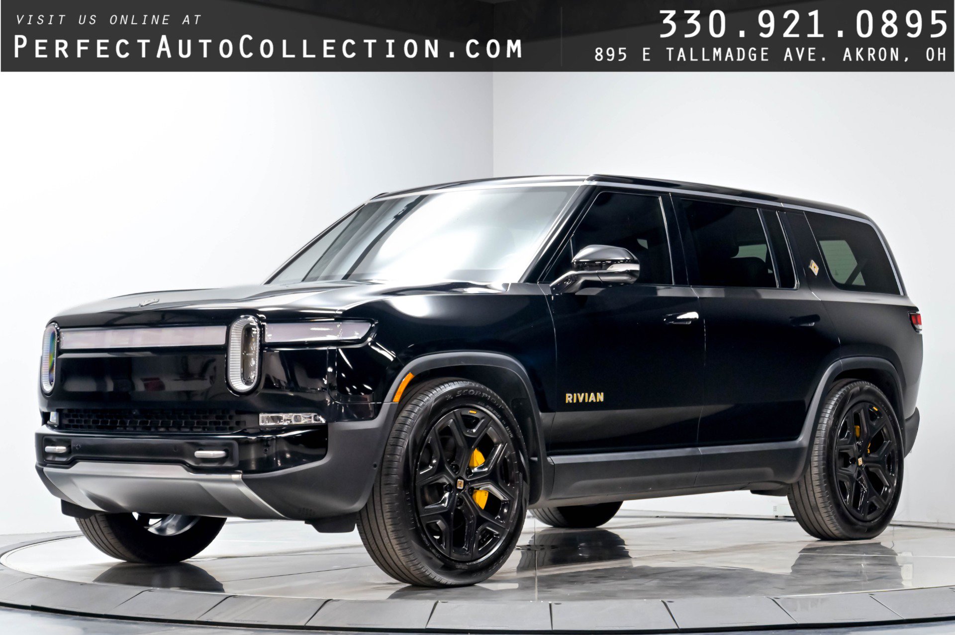 Used 2023 Rivian R1S Adventure AWD/4WD image 1