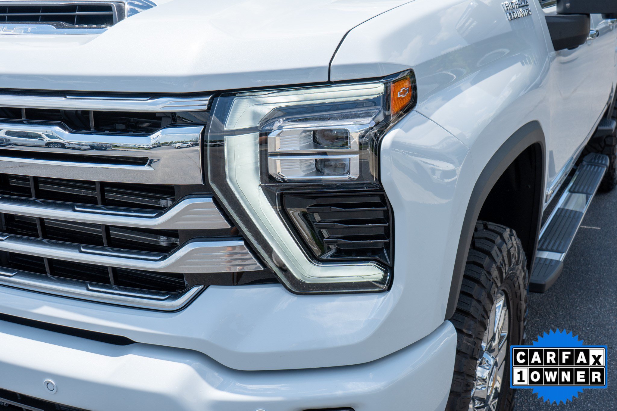 Used 2026 Chevrolet Silverado 2500 High Country w/ Technology Package AWD/4WD image 9