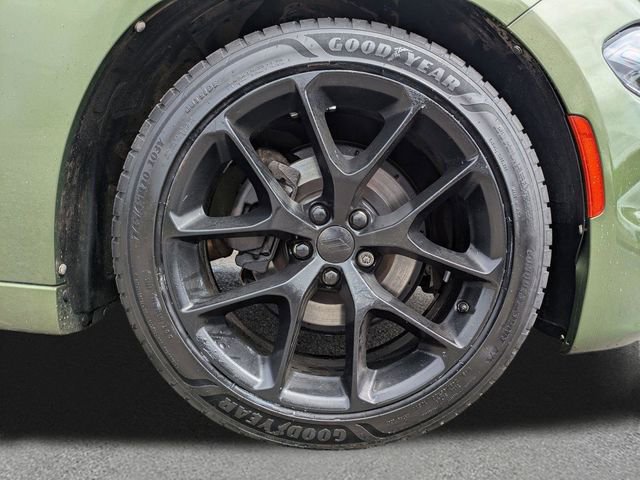 Used 2020 Dodge Charger SXT w/ Plus Group RWD image 11