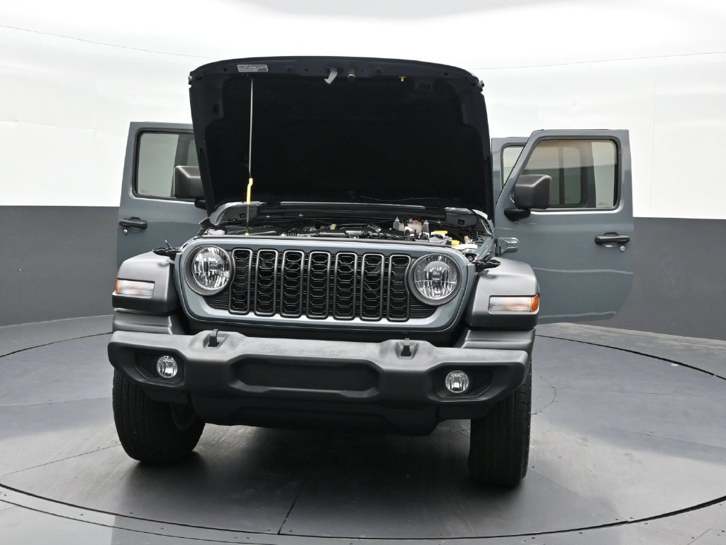 Used 2024 Jeep Wrangler Unlimited Sport AWD/4WD image 38