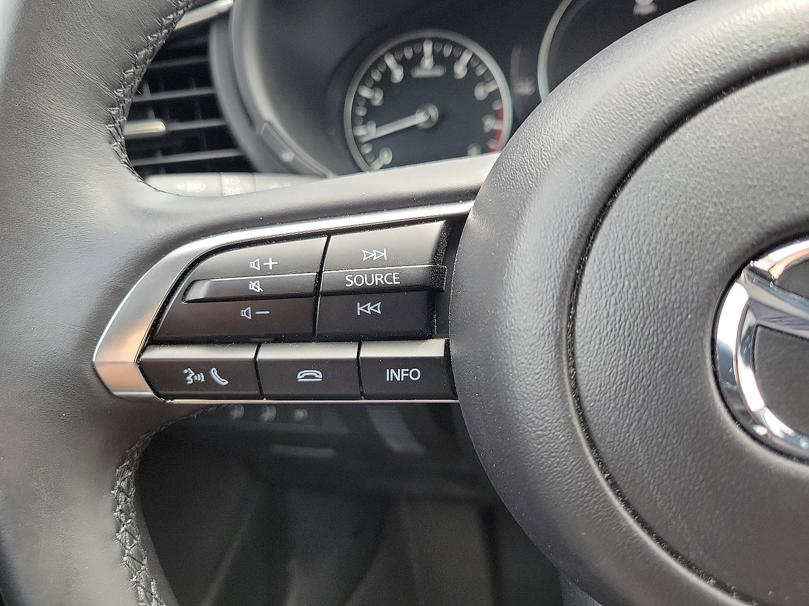 Used 2024 MAZDA CX-30 AWD 2.5 S w/ Preferred Package image 20