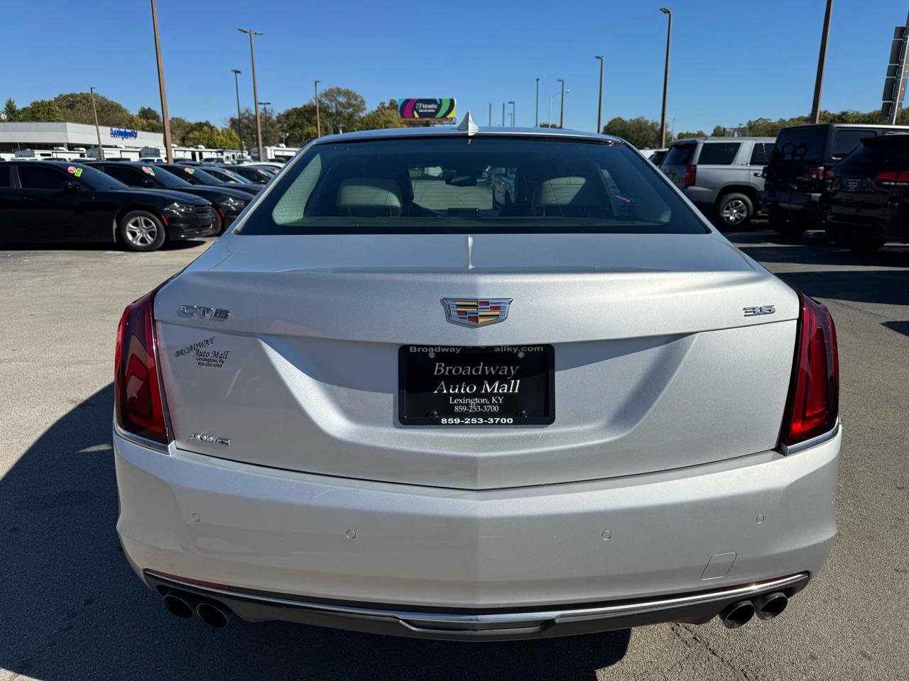 Used 2017 Cadillac CT6 Premium Luxury w/ Driver Assist Package AWD/4WD image 4