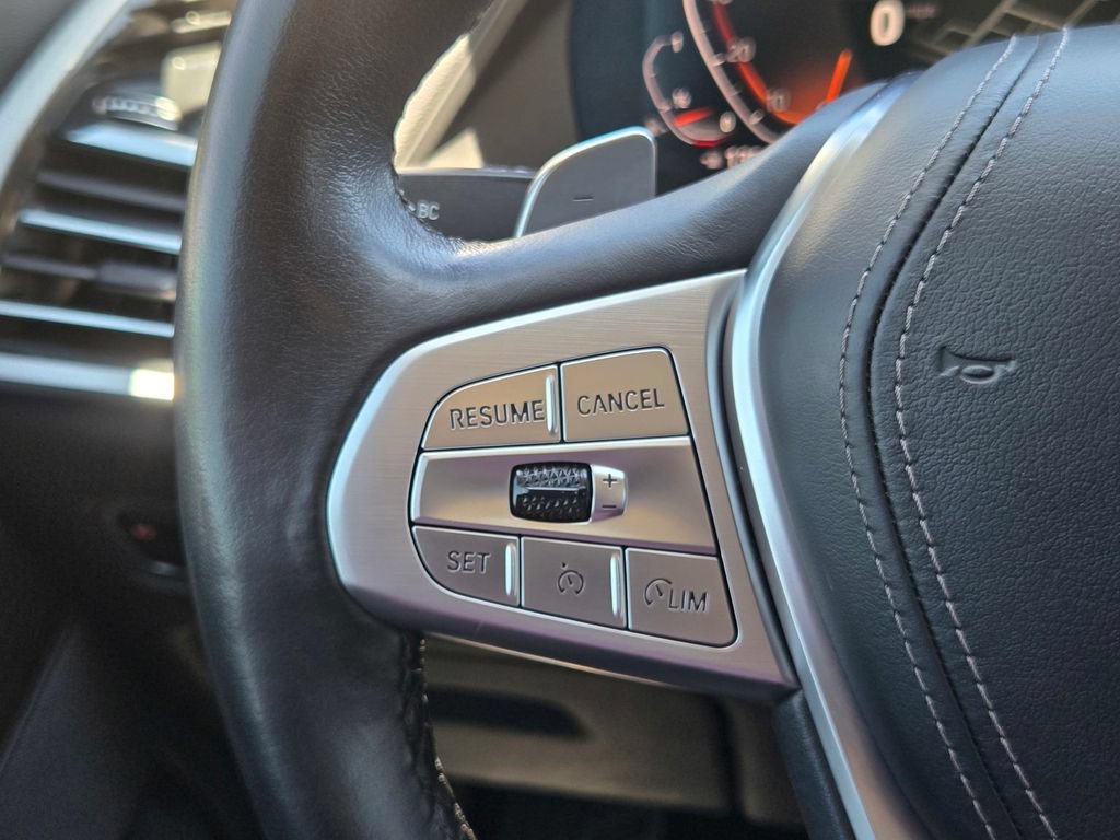 Used 2021 BMW X7 xDrive40i AWD/4WD image 33
