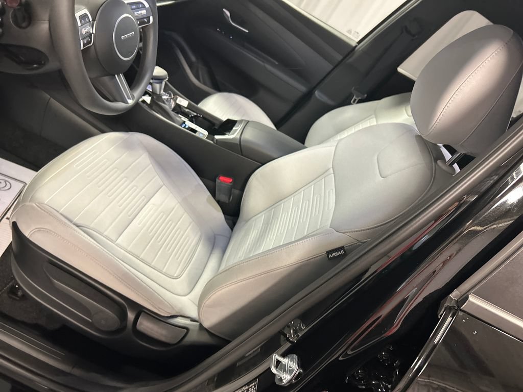 New 2026 Hyundai Santa Cruz SE AWD/4WD image 10