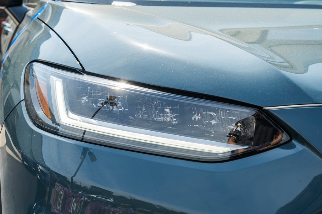 Certified 2025 Honda HR-V Sport image 12