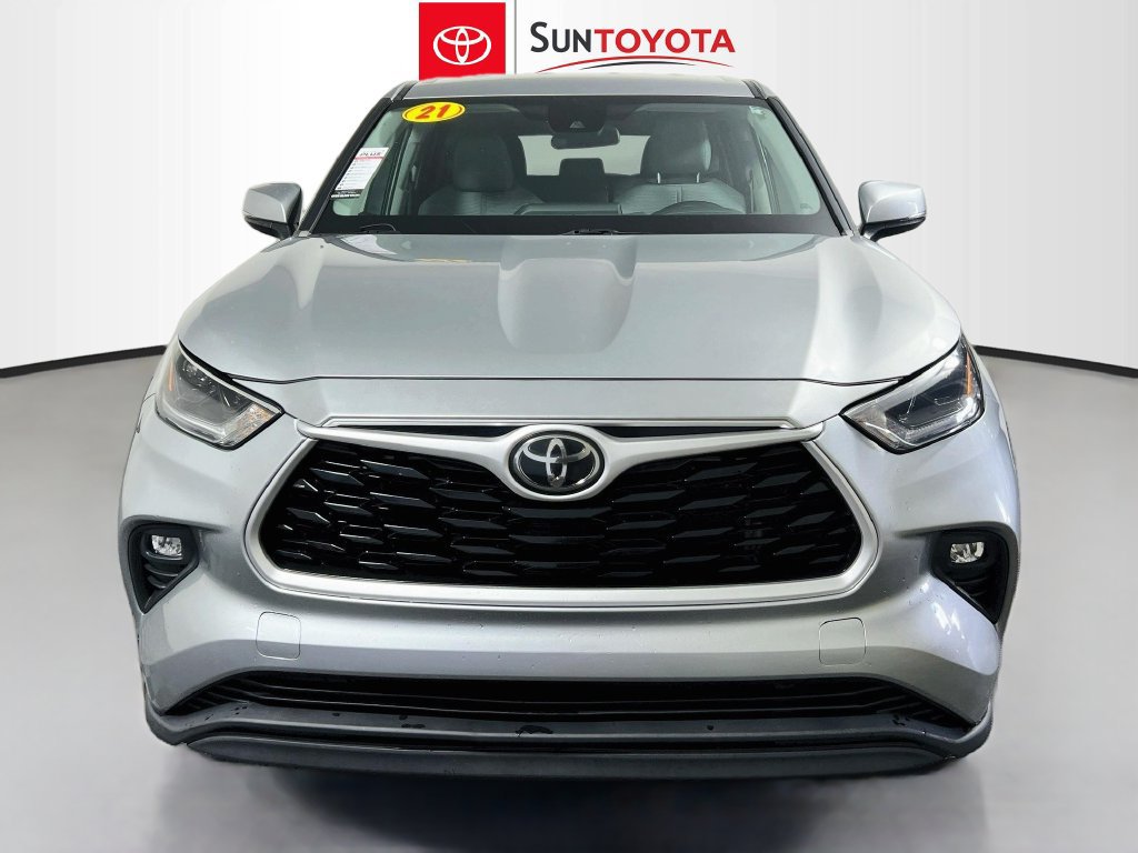 Used 2021 Toyota Highlander LE FWD image 8