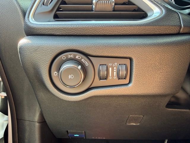 New 2026 Chrysler Pacifica Limited w/ S Appearance Package image 14