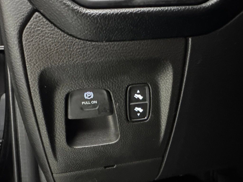 Used 2019 RAM 1500 Rebel AWD/4WD image 24