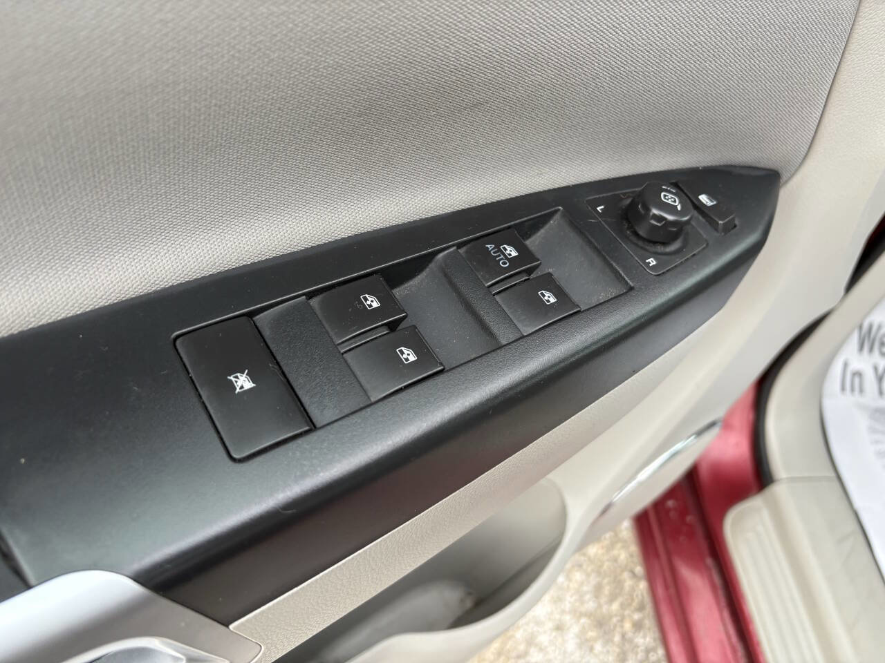 Used 2008 Saturn Vue XR w/ Convenience Package image 26