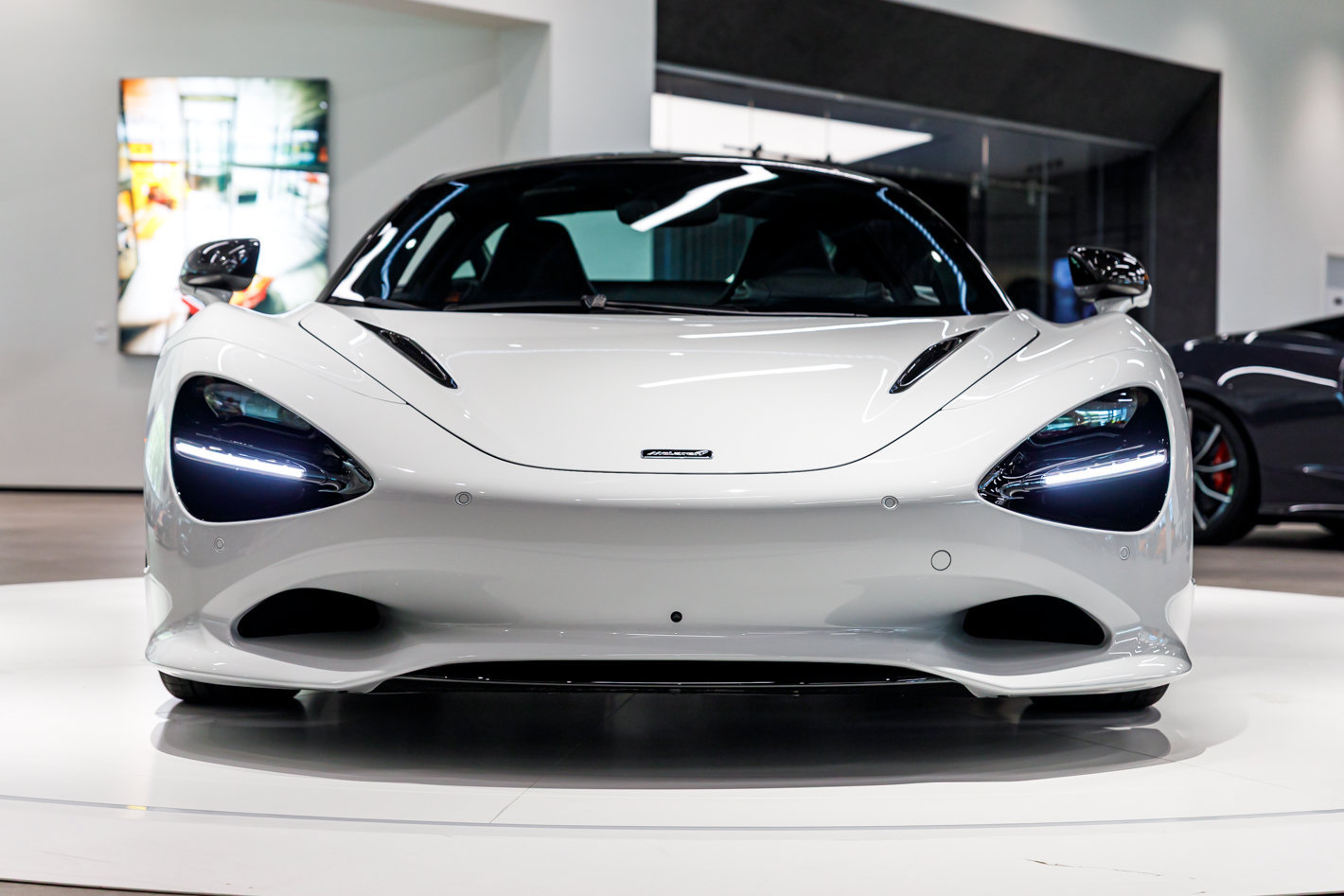 Used 2027 McLaren 750S RWD image 35