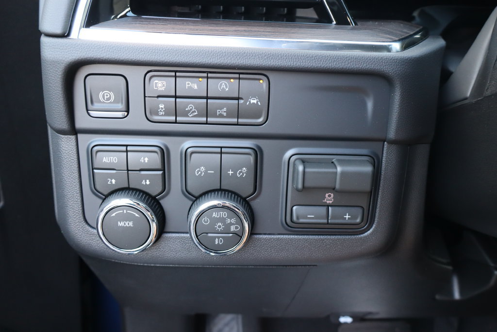 New 2027 Chevrolet Tahoe LT w/ Advanced Technology Package AWD/4WD image 13