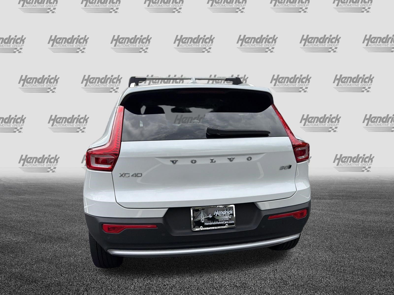 Certified 2023 Volvo XC40 B5 Plus w/ Protection Package Premier AWD/4WD image 9