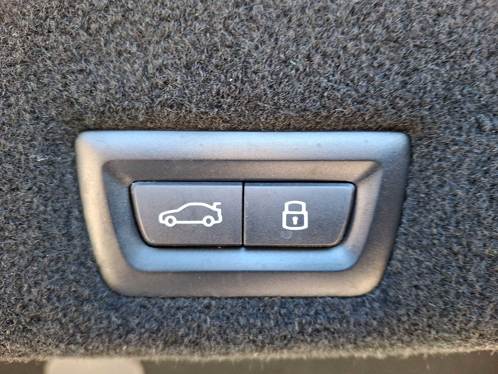 Used 2024 BMW i7 eDrive50 w/ M Sport Package image 29