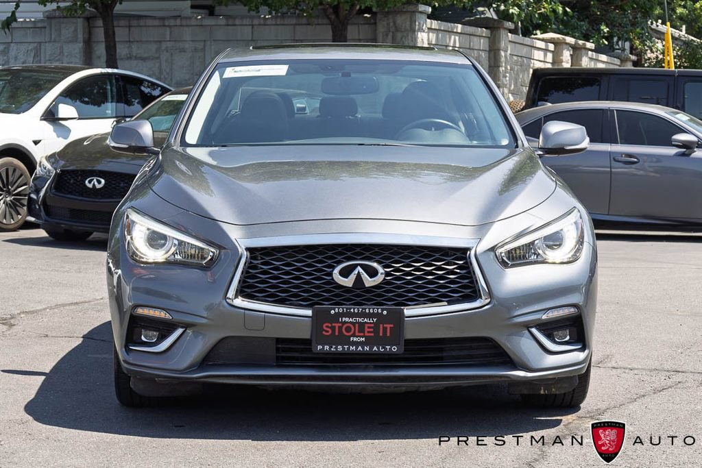 Used 2019 INFINITI Q50 Luxe w/ Essential Package (3.0T Luxe) AWD/4WD image 13