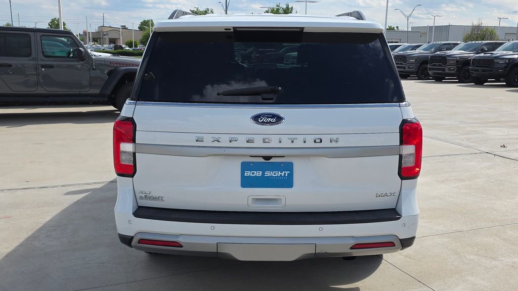 Used 2024 Ford Expedition Max XLT AWD/4WD image 4
