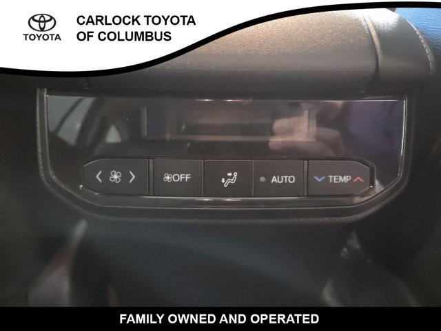 New 2026 Toyota Highlander AWD image 21