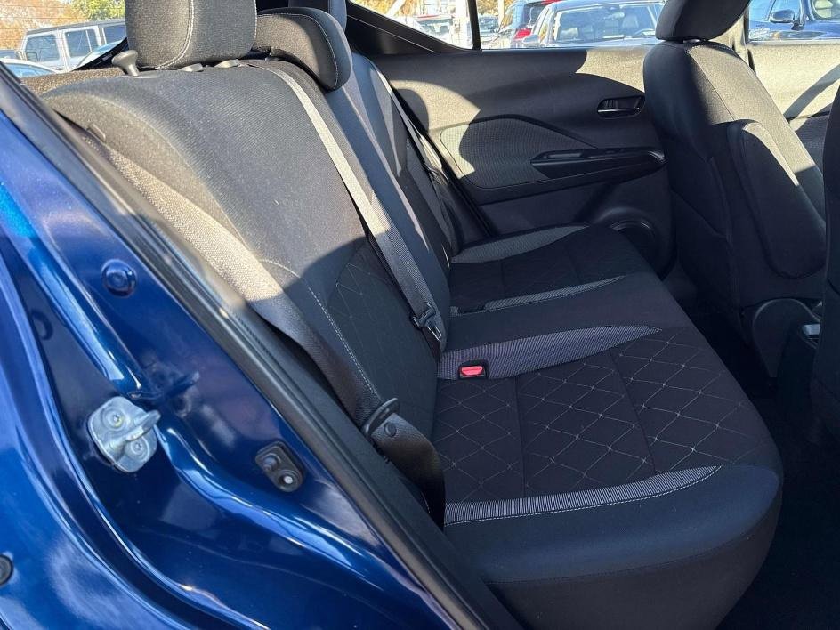 Used 2018 Nissan Kicks SV w/ Exterior Electronics Package image 9