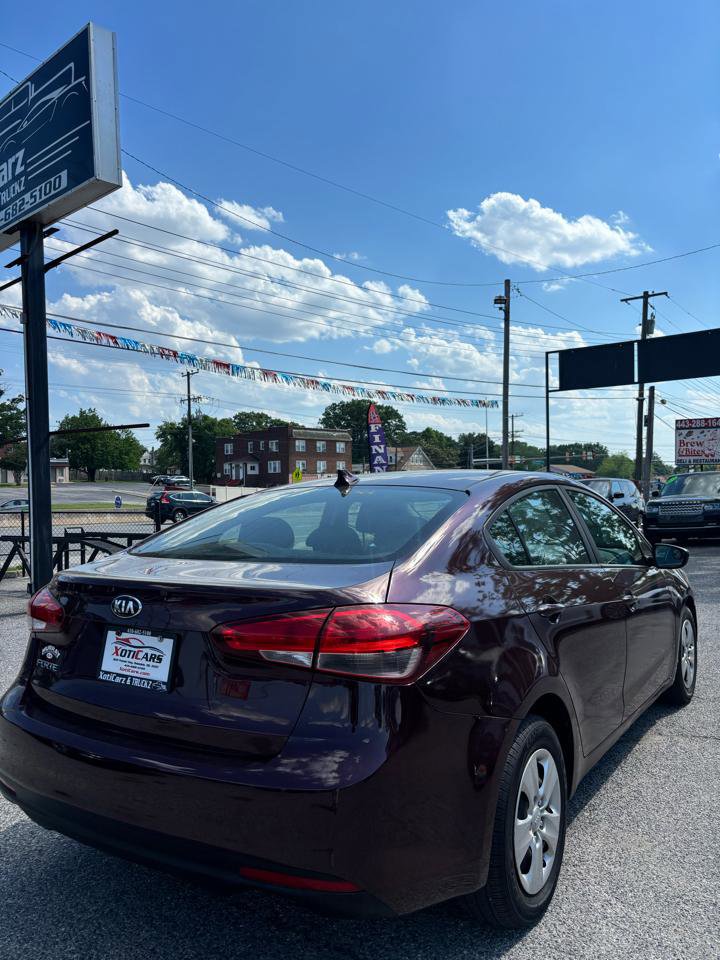 Used 2018 Kia Forte LX FWD image 6