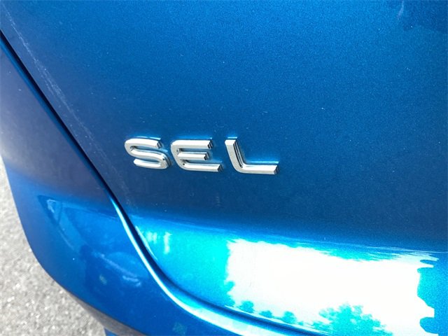 Used 2024 Volkswagen Atlas Cross Sport SEL Premium R-Line image 32