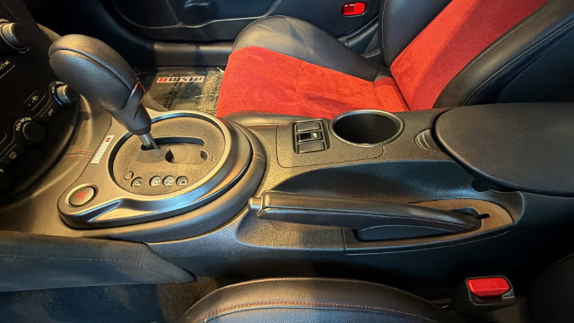 Used 2019 Nissan 370Z NISMO RWD image 13