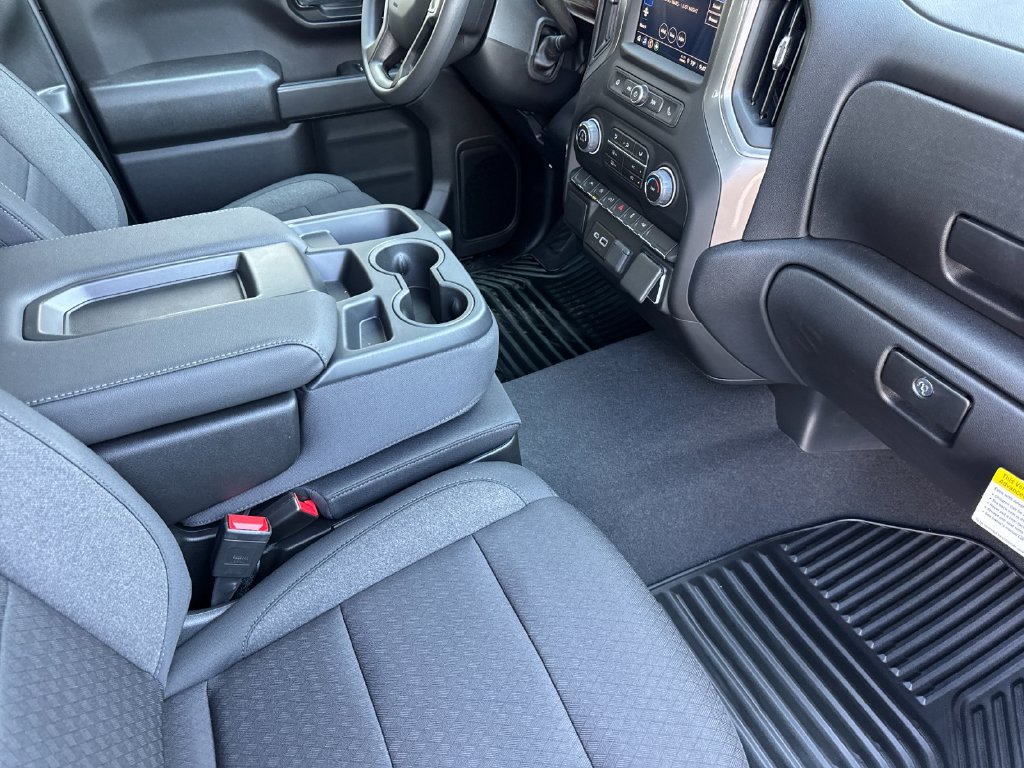 New 2026 Chevrolet Silverado 1500 Custom w/ LPO, Dark Essentials Package RWD image 14