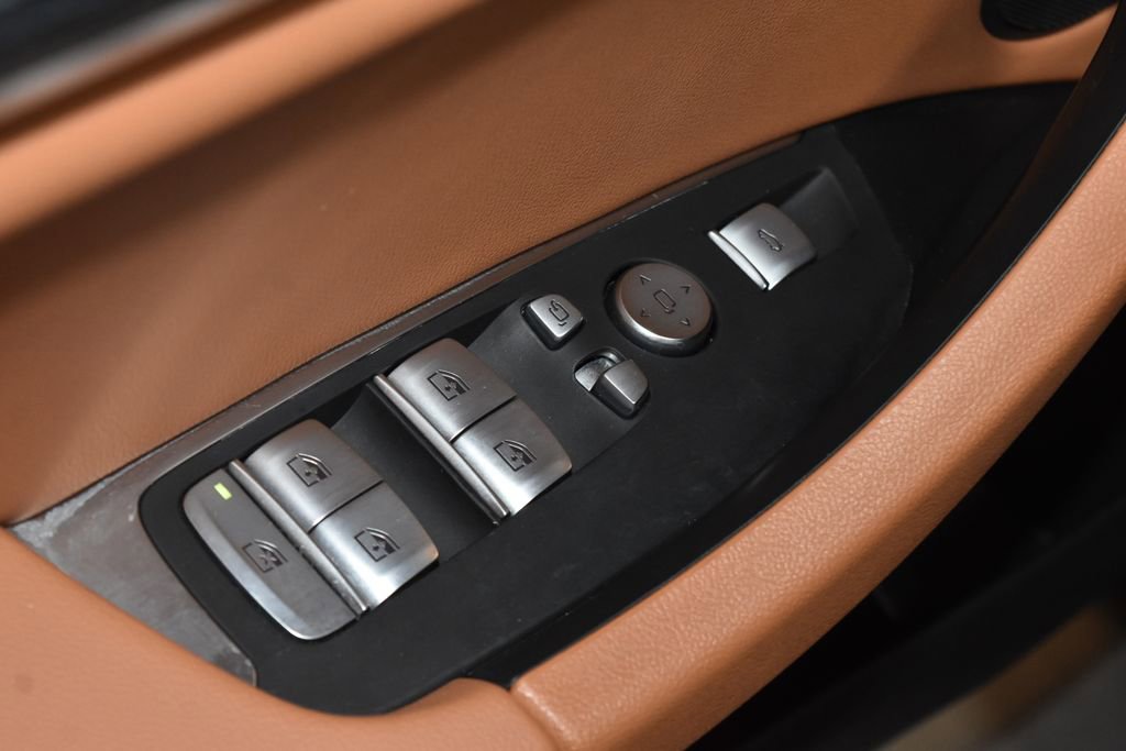 Used 2023 BMW X3 xDrive30i w/ Convenience Package image 6