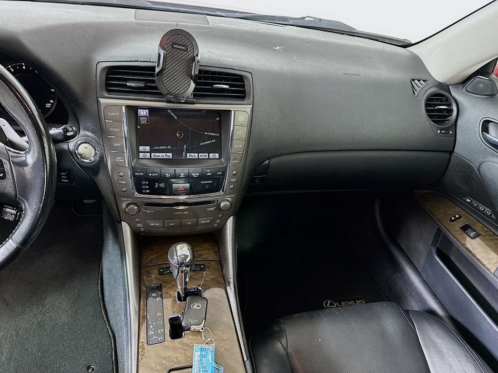 Used 2010 Lexus IS 250C RWD image 20