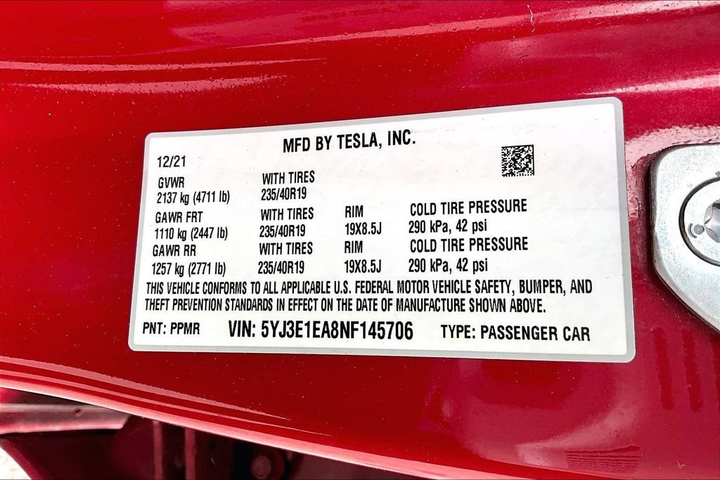 Used 2022 Tesla Model 3 Standard Range image 42