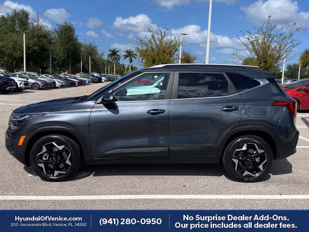 Used 2024 Kia Seltos EX AWD/4WD image 32