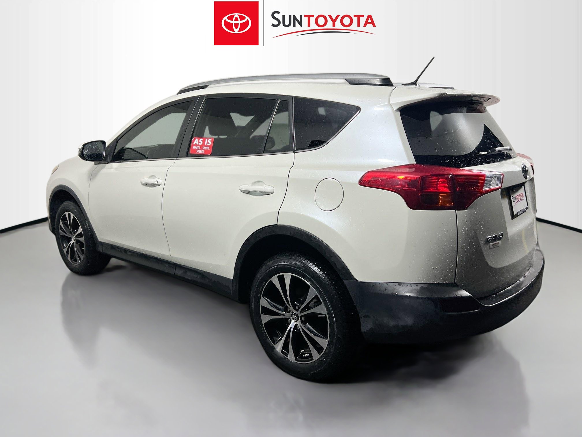 Used 2015 Toyota RAV4 Limited w/ Technology Package image 6