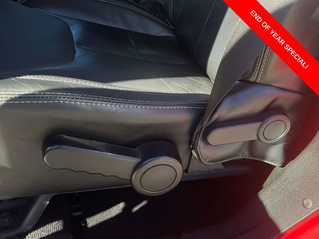 Used 2013 Jeep Wrangler Unlimited Sahara w/ Dual Top Group image 17