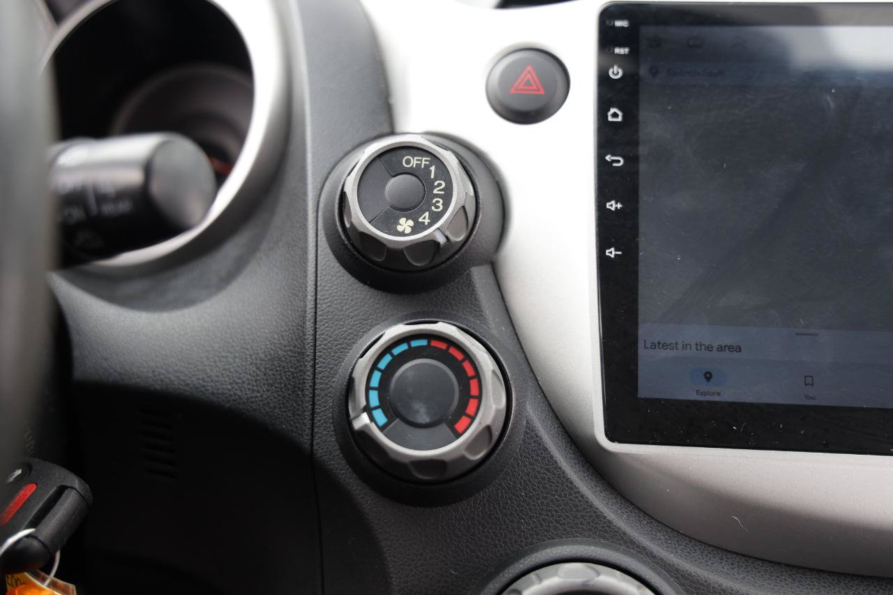 Used 2010 Honda Fit Sport image 30