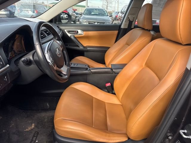 Used 2013 Lexus CT 200h image 9