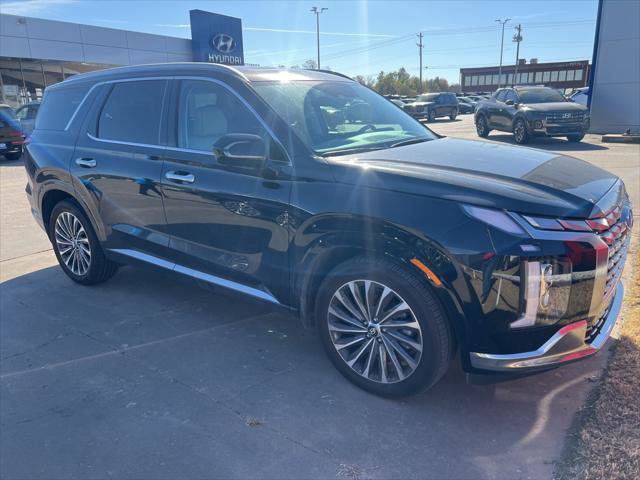 Used 2025 Hyundai Palisade Calligraphy image 1