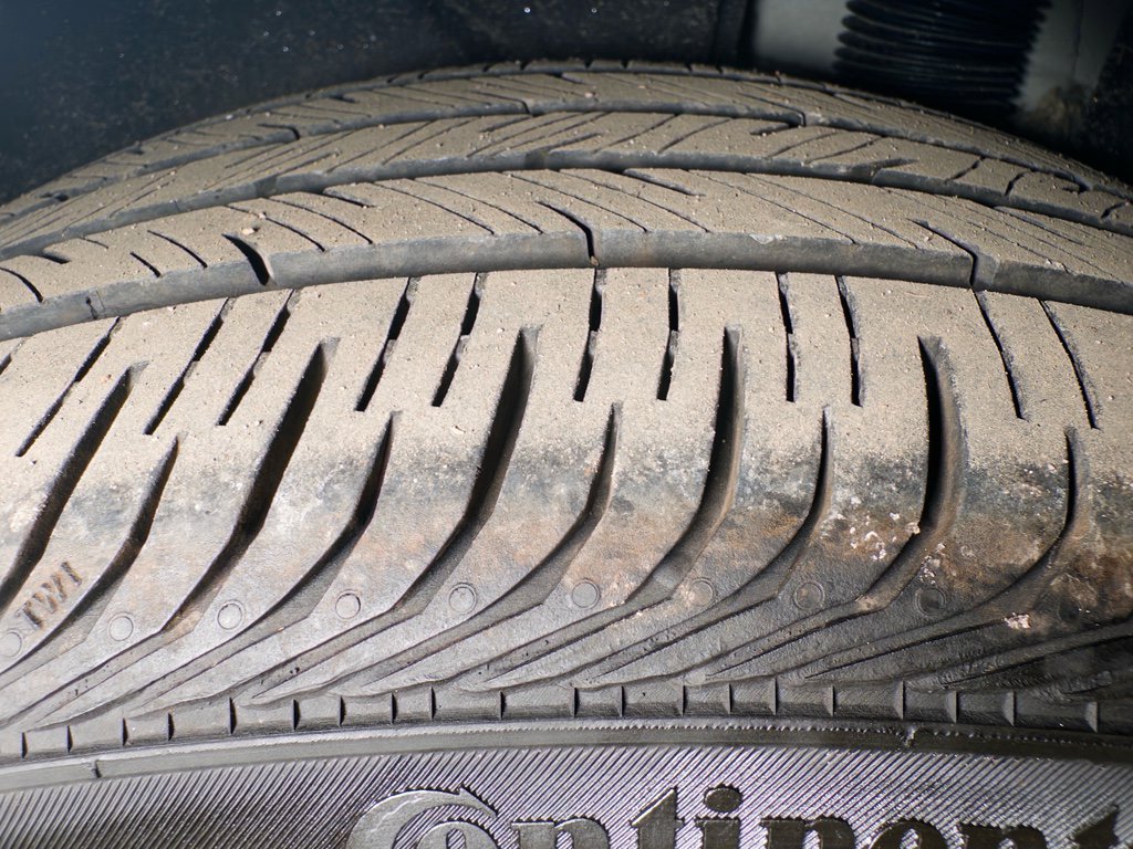 Used 2018 Tesla Model 3 Long Range image 37