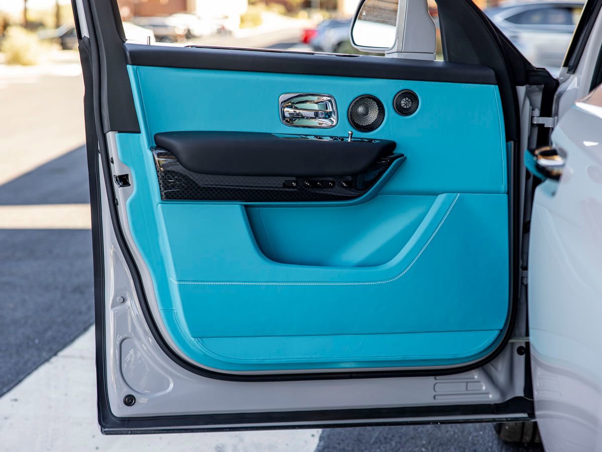 Certified 2025 Rolls-Royce Cullinan Black Badge image 23