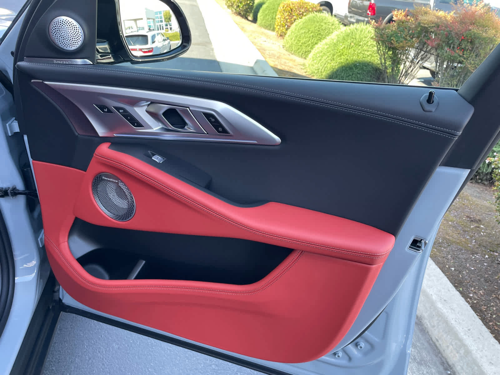 New 2026 BMW XM Label Red image 17