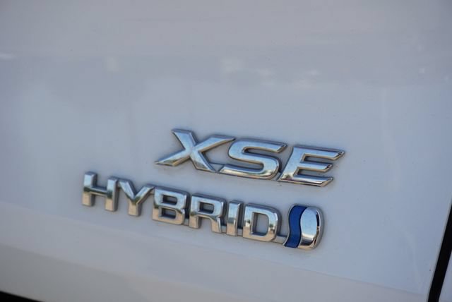 Used 2023 Toyota Sienna XSE FWD image 10