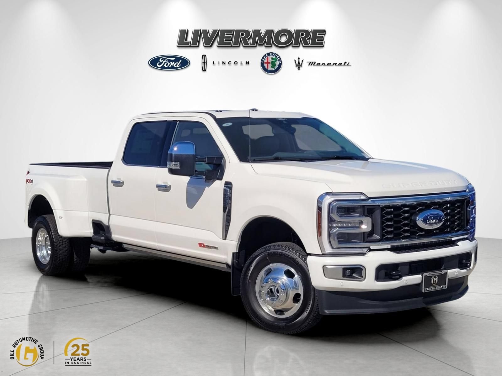 New 2026 Ford F350 Platinum w/ Platinum Plus Package AWD/4WD image 1