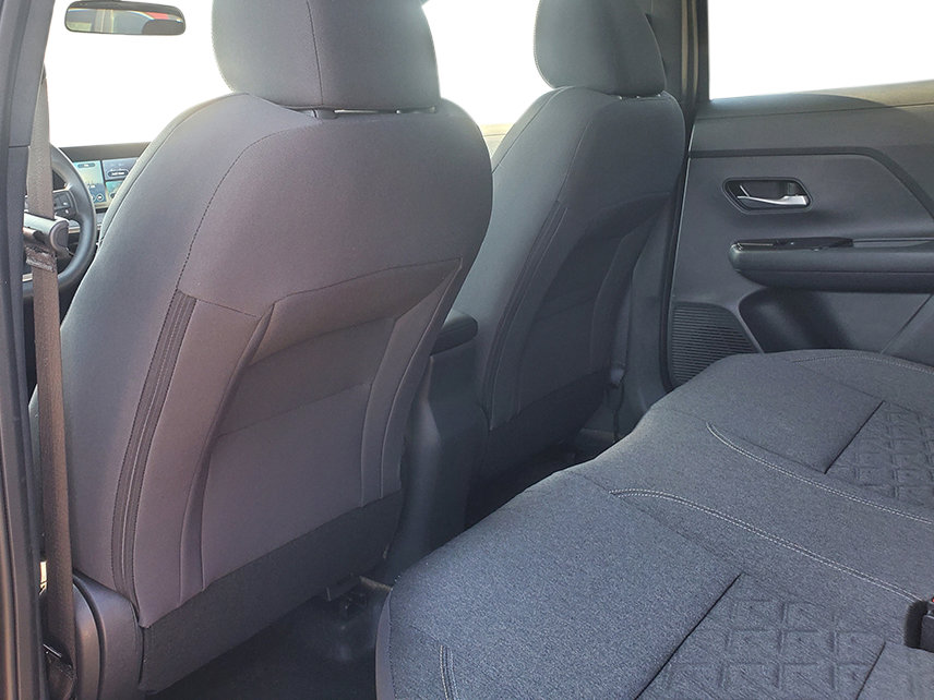 New 2025 Nissan Kicks SV w/ Illumination Package image 29