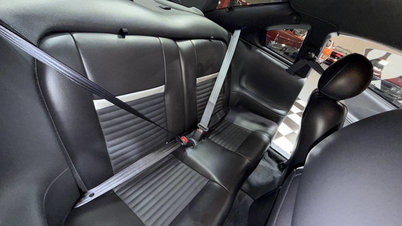 Used 2003 Ford Mustang Mach 1 image 4