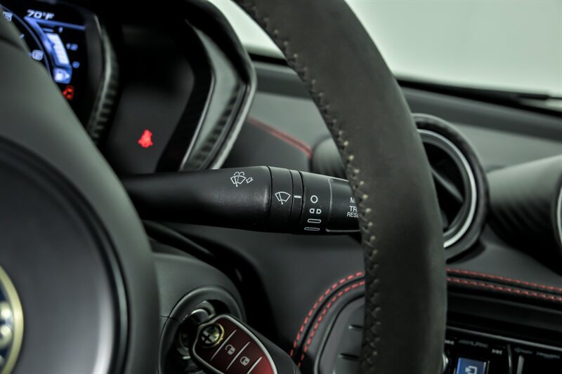 Used 2016 Alfa Romeo 4C Coupe w/ Coupe Track Package 1 RWD image 25