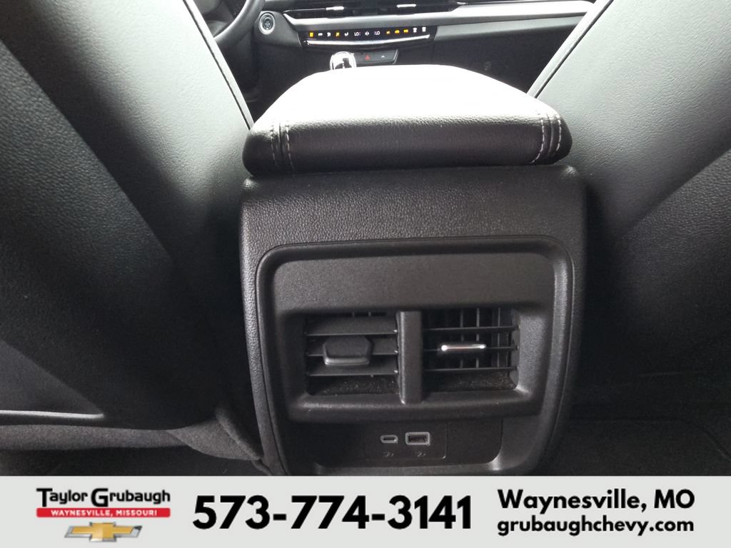 Used 2025 Cadillac XT4 Premium Luxury AWD/4WD image 30
