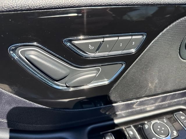 Used 2020 Lincoln Aviator Reserve w/ Equipment Group 201A image 11