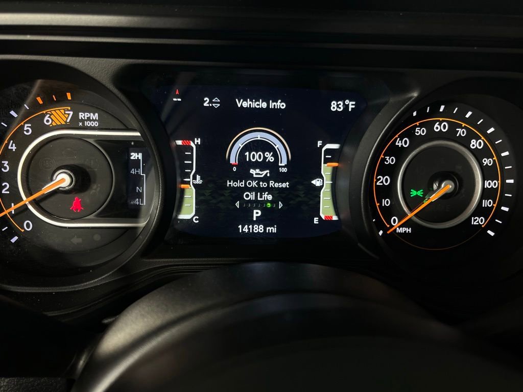 Used 2025 Jeep Wrangler Unlimited Rubicon image 34