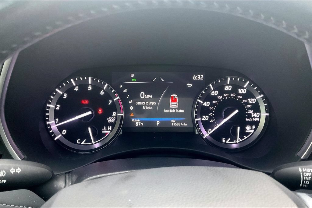 Used 2021 Toyota Highlander XSE FWD image 19