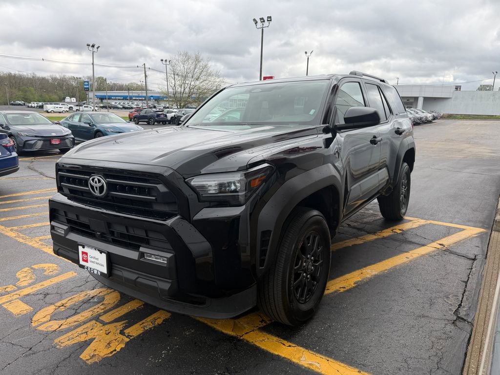 Used 2025 Toyota 4Runner SR5 AWD/4WD image 9