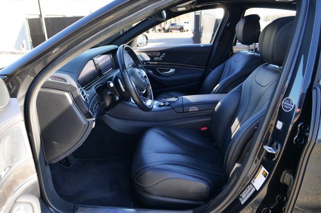 Used 2017 Mercedes-Benz S 550 4MATIC Sedan image 33