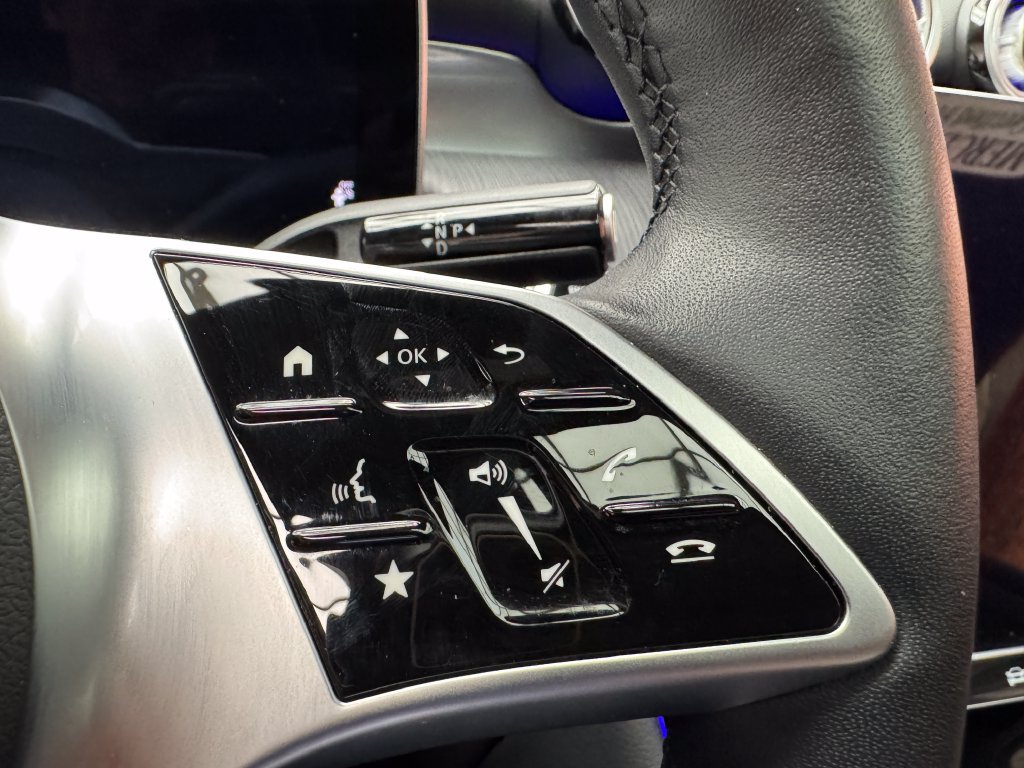 Certified 2025 Mercedes-Benz GLC 300 4MATIC image 17
